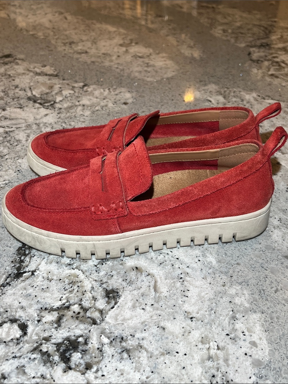 Vionic Uptown Suede Packable Travel Penny Loafers Red Size 6 - Picture 4 of 8